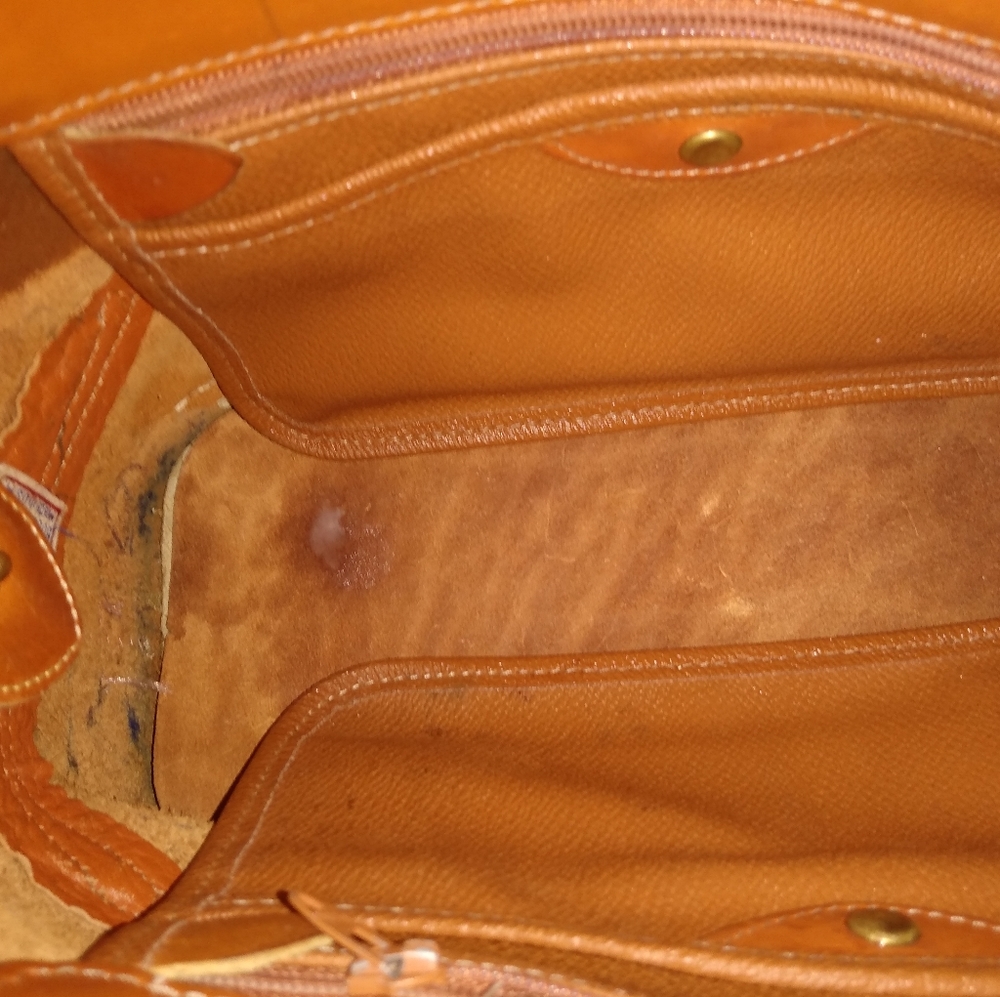 Dooney & Bourke